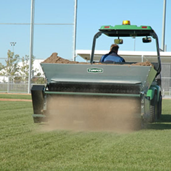 Turfco Mete-R-Matic® IV Topdresser